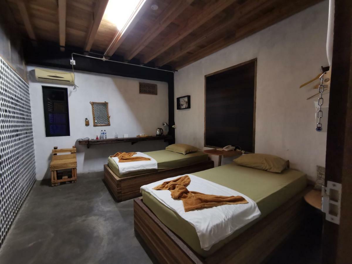 Bat & Arrow Hotell Padang  Rom bilde