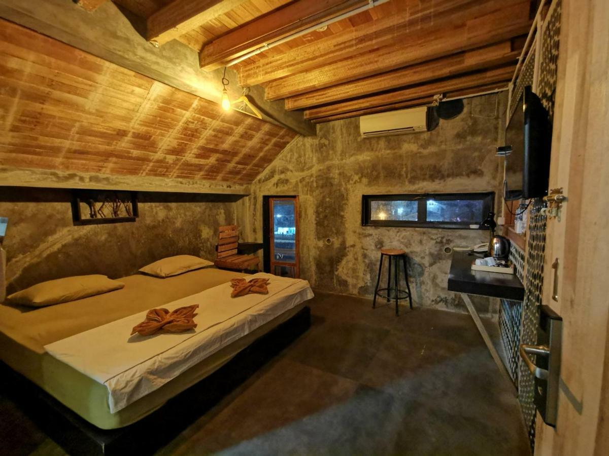 Bat & Arrow Hotell Padang  Rom bilde